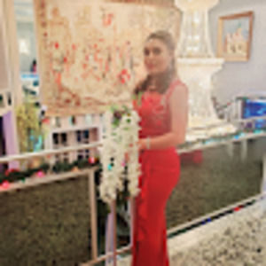 Meet your Posher, Edith